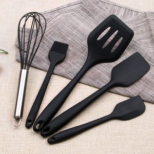 kitchen-pot-spoon-items-silicone-black